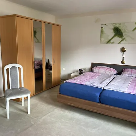 Holiday home Entire House, Quiet Location, Garden, Parking Bielefeld