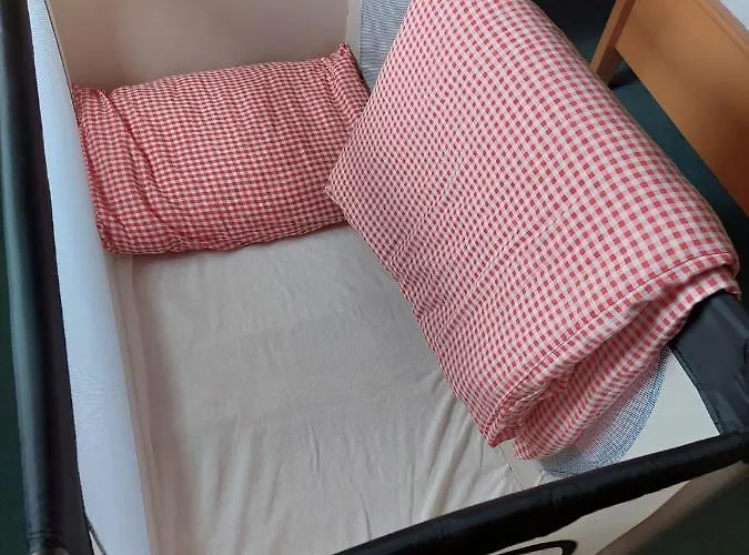 Feriehus Entire House, Quiet Location, Garden, Parking Bielefeld