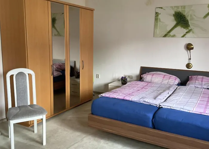 Holiday home Entire House, Quiet Location, Garden, Parking Bielefeld