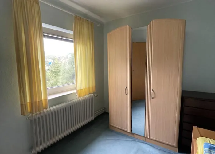 Entire House, Quiet Location, Garden, Parking Bielefeld