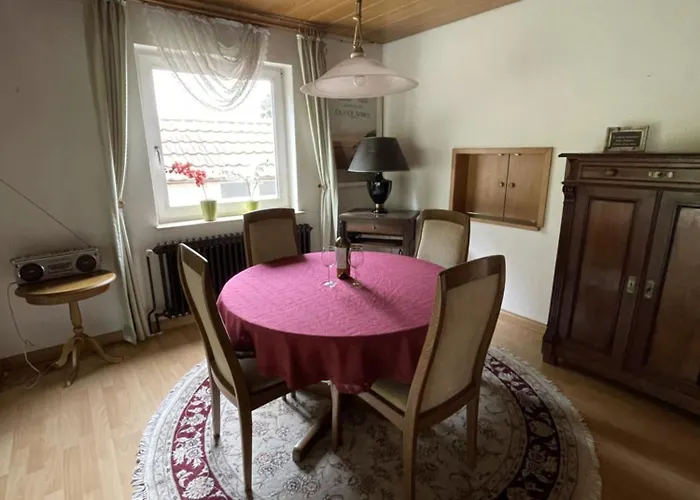 Holiday home Entire House, Quiet Location, Garden, Parking *