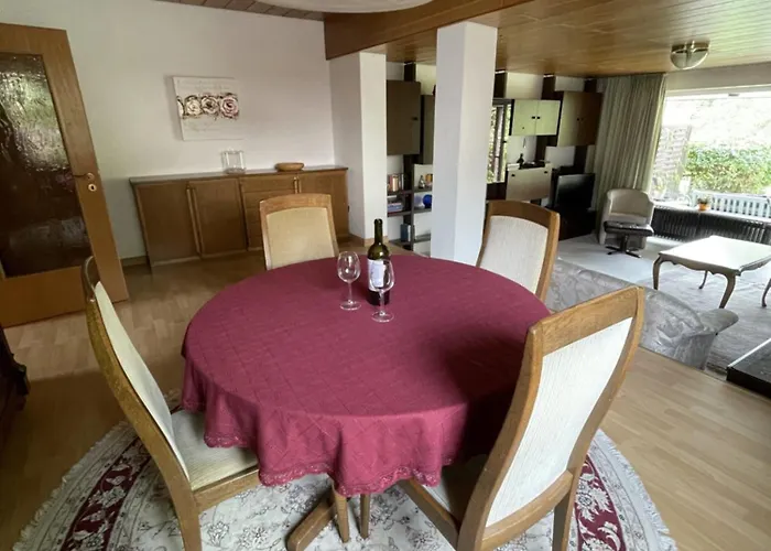 Entire House, Quiet Location, Garden, Parking *